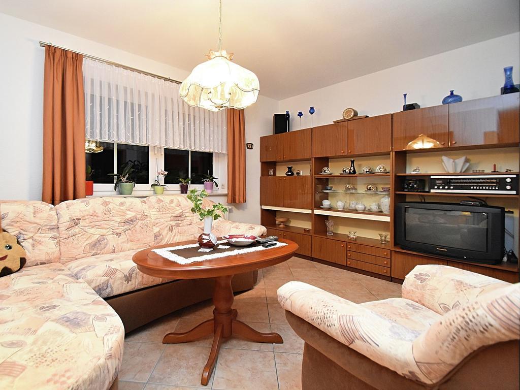 Apartment With Views Of The Ore Mountains Oelsnitz  외부 사진